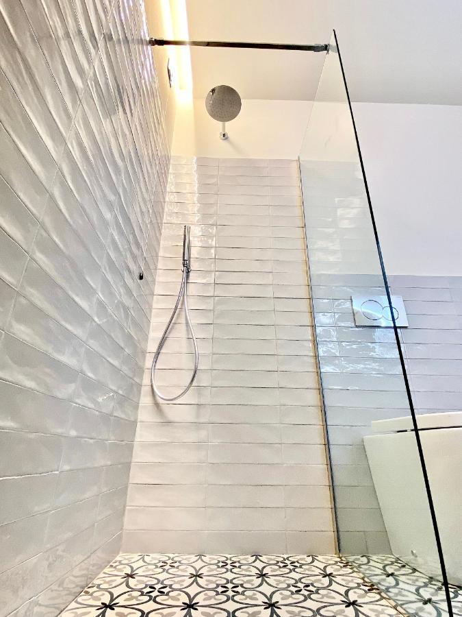 Vicomillesuites Cagliari Bagian luar foto
