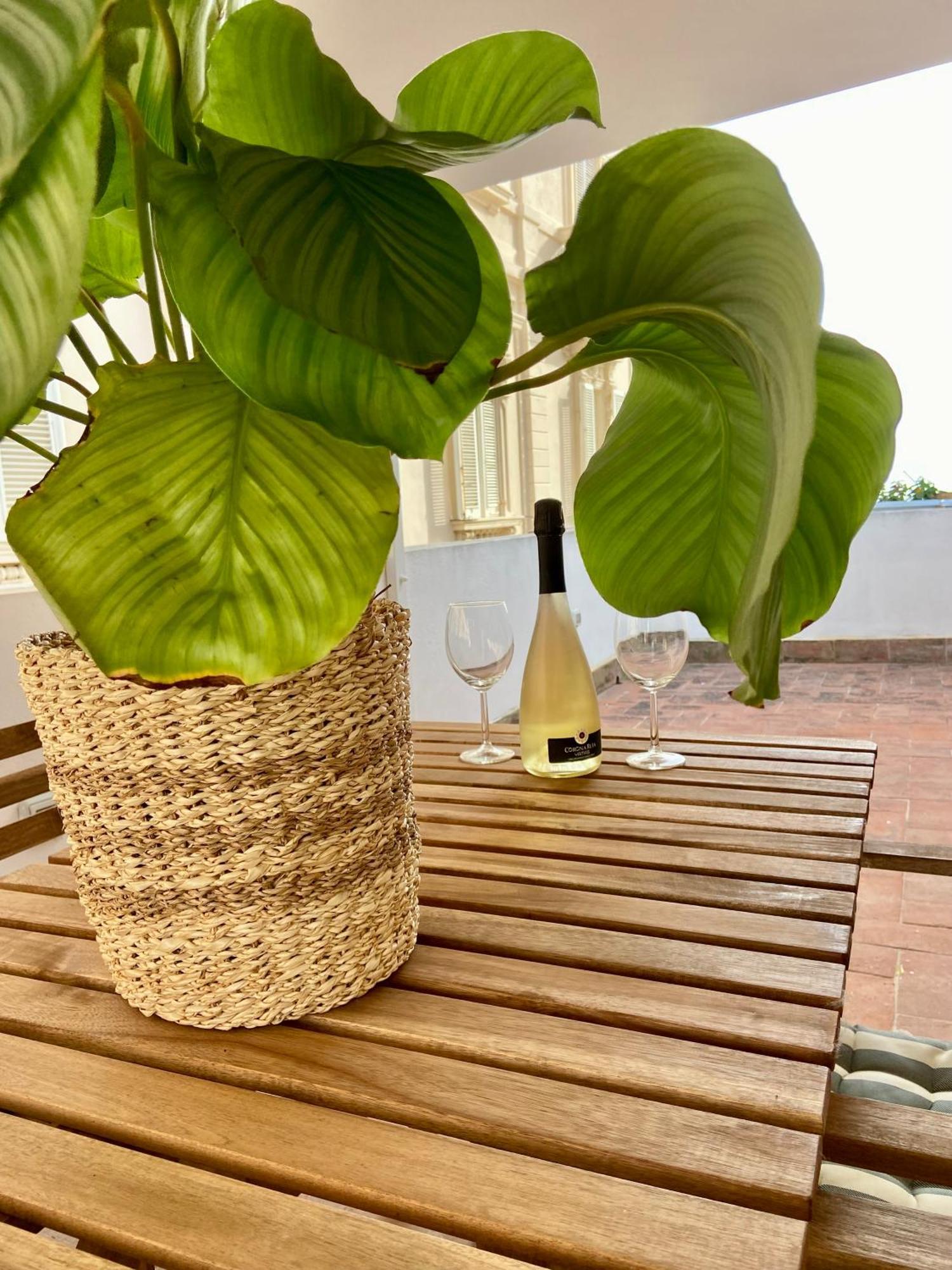 Vicomillesuites Cagliari Bagian luar foto